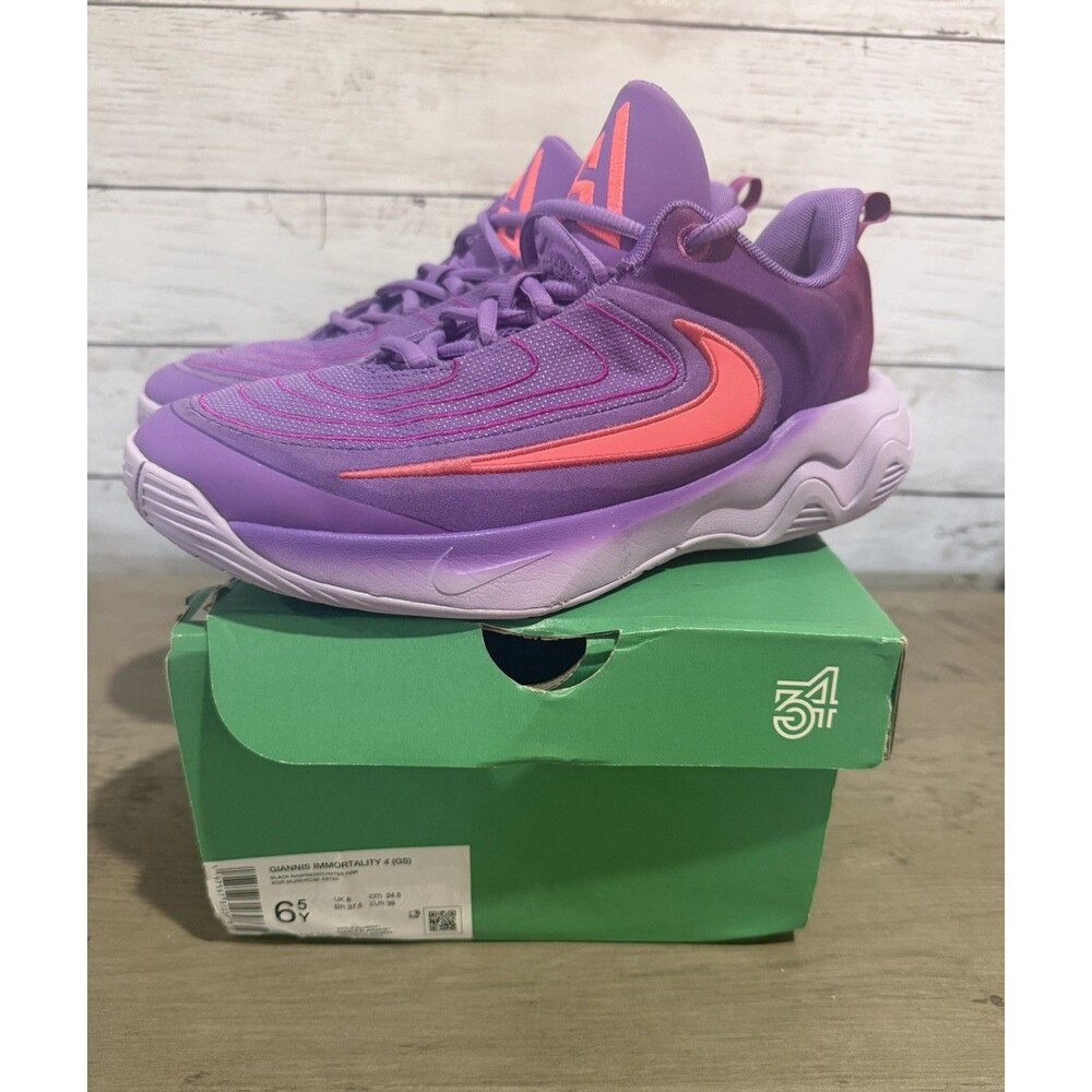 Kids Youth Nike Giannis Immortality 4 Sz 6.5Y Raspberry Fuchsia Basketball Shoes